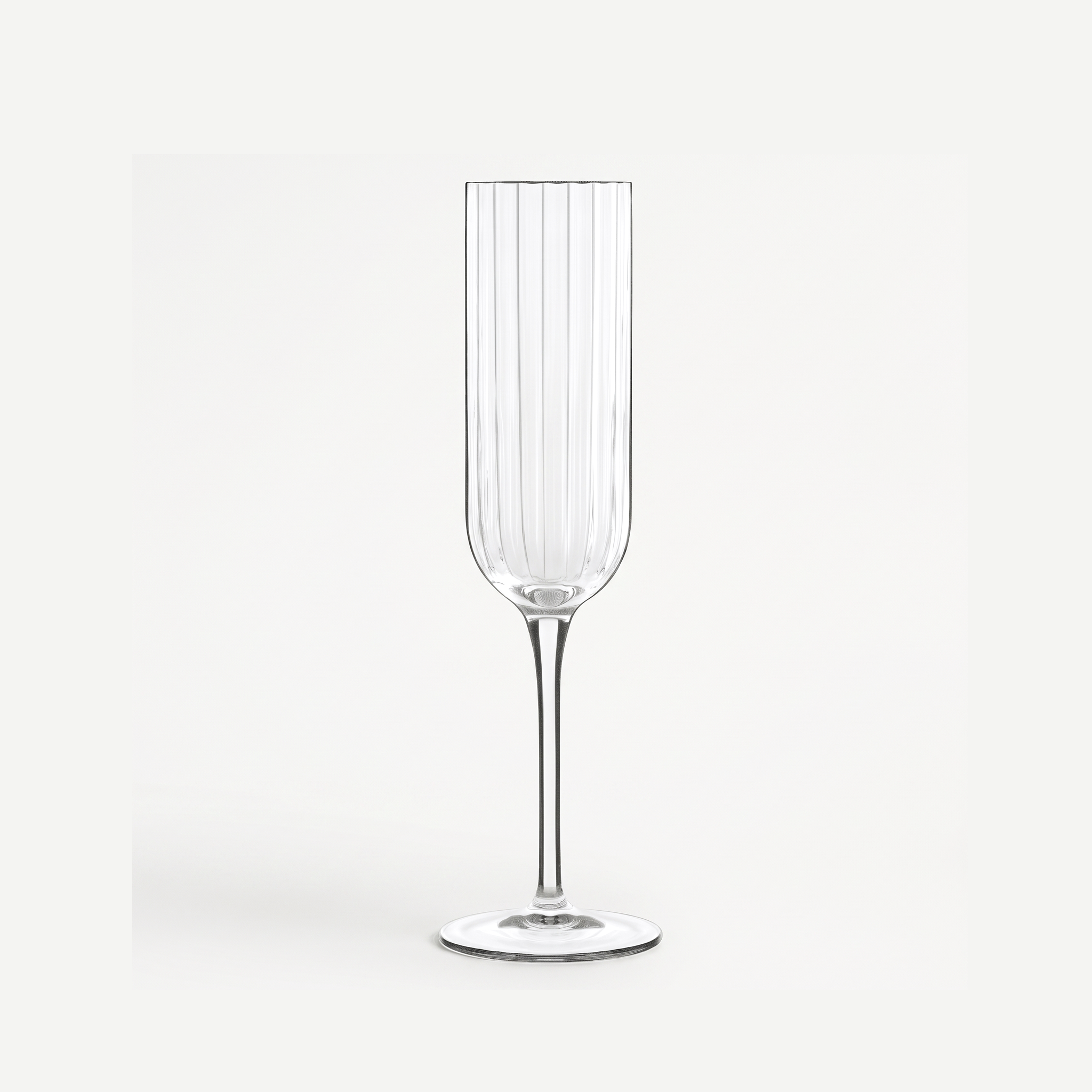 Luigi Bormioli Bach Champagneglas / Flute 21 Cl leeg