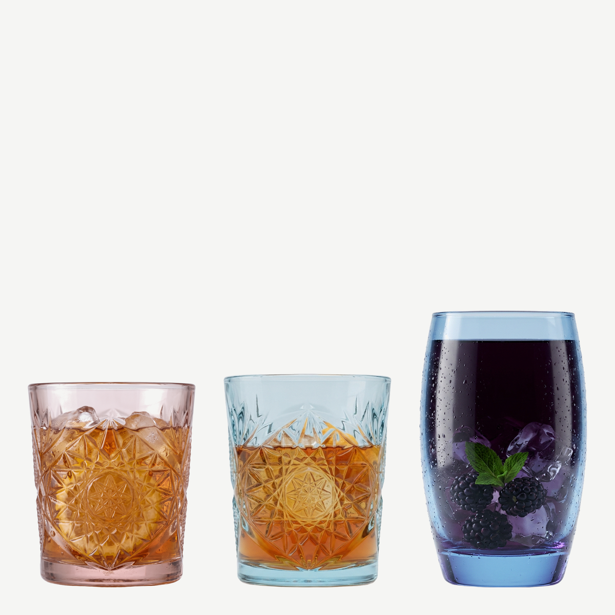 Terrasbox kleur 18 delig met gekleurde tumblers en longdrinkglazen