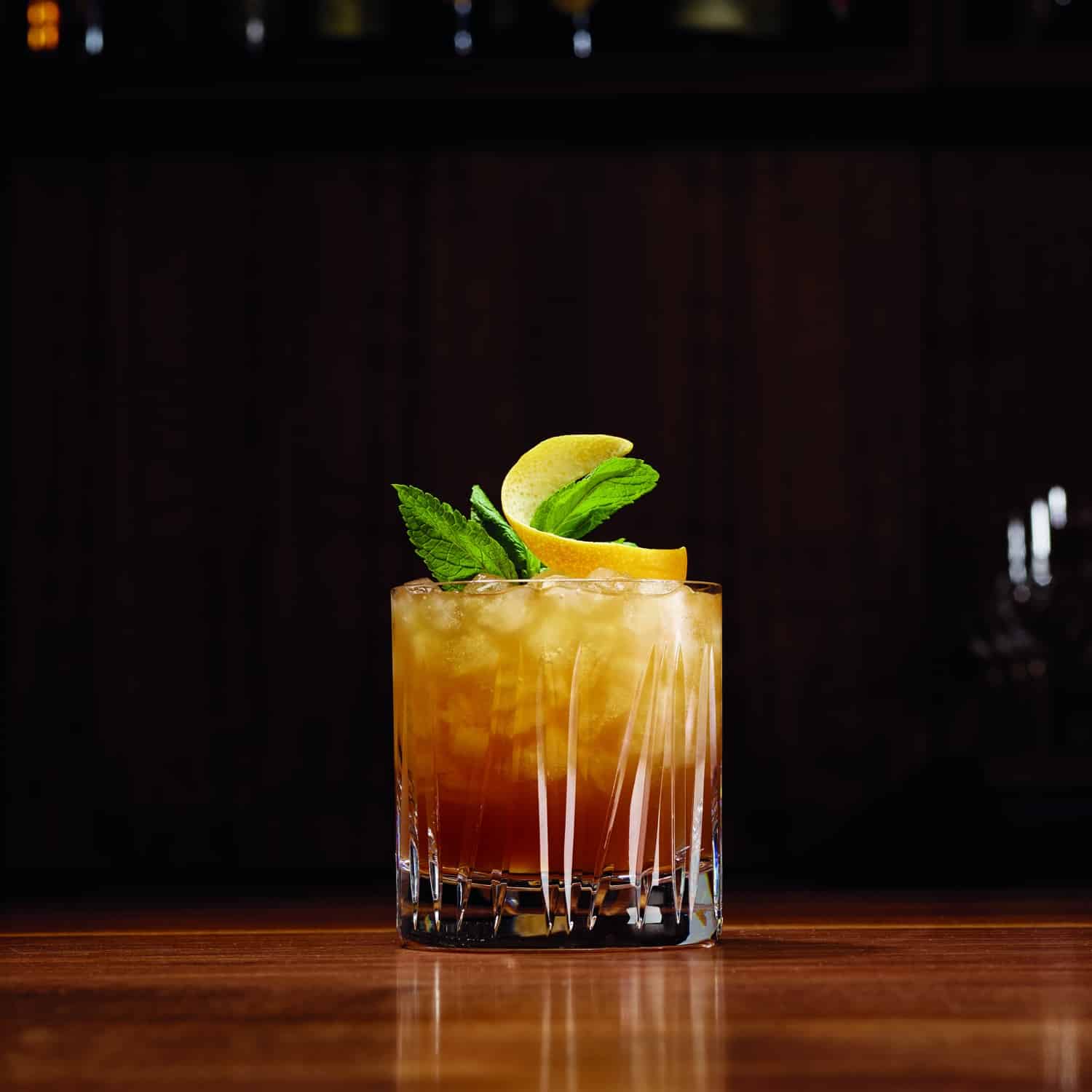 Schott Zwiesel Basic Bar Motion Whiskeyglas 36,9 cl - 6 Stuks - Glazen.nl