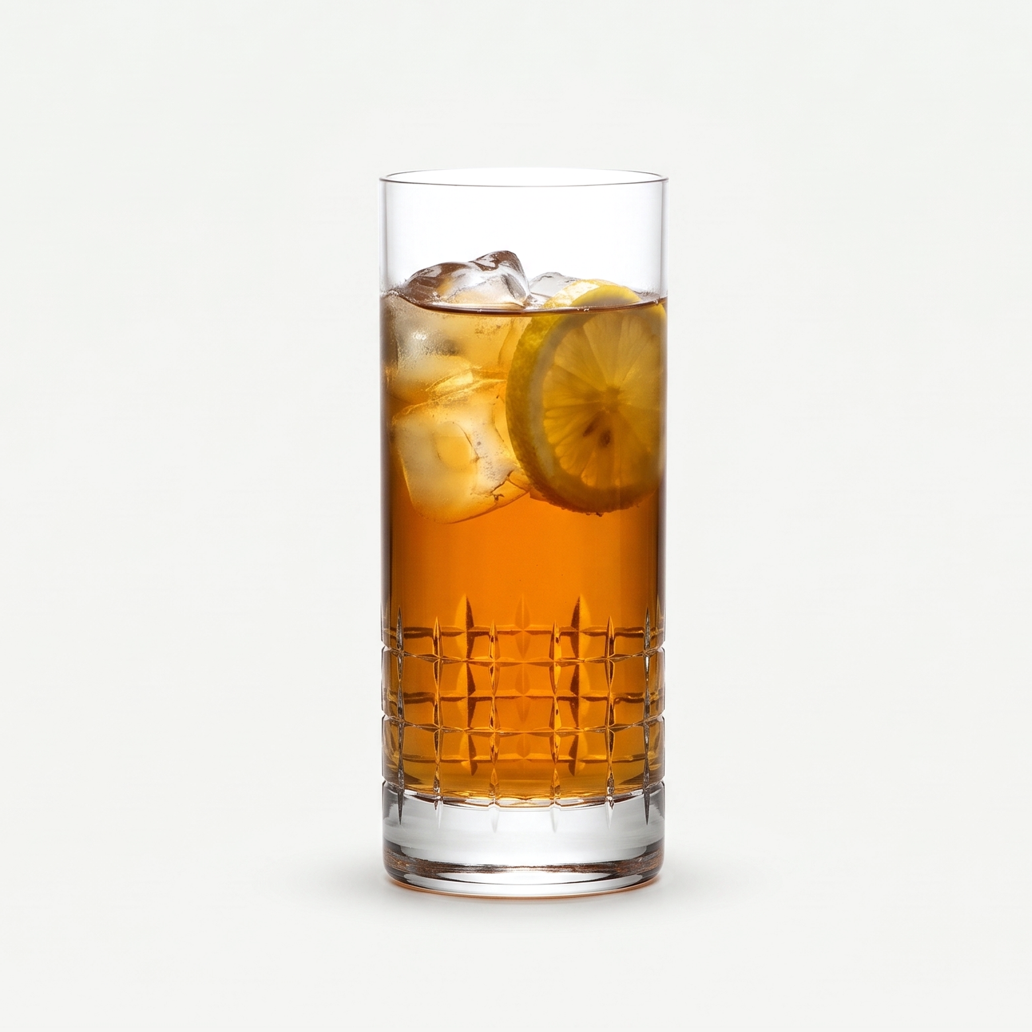 Lehmann Eclat Longdrinkglas 38 Cl gevuld met ijsthee