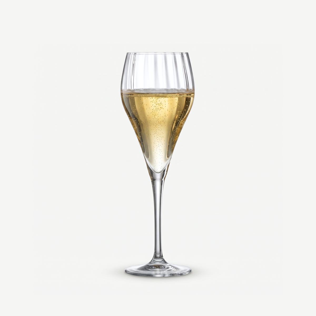 Chef & Sommelier Symetrie Champagneglas / Flute 16 Cl gevuld met champagne