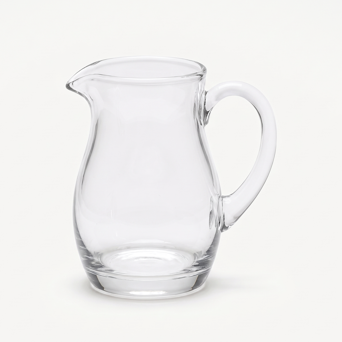 Schott Zwiesel Bistro Schenkkan 13 Cl - 6 Stuks leeg op gebroken witte achtergrond