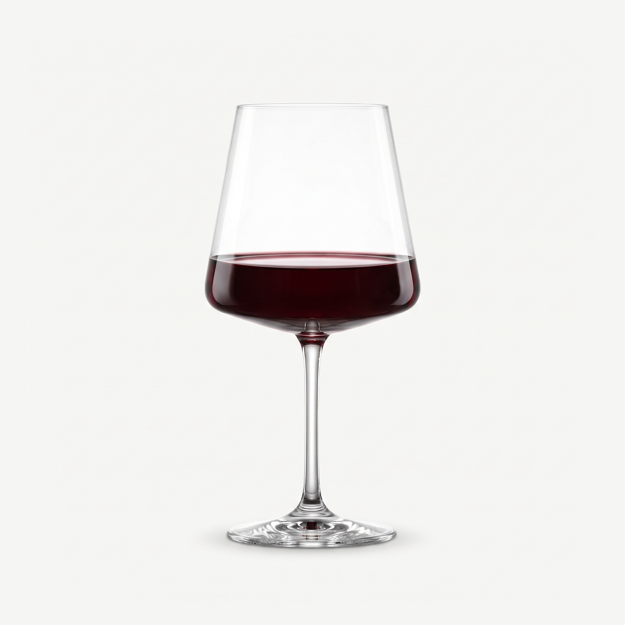 Schott Zwiesel MioVino Bourgogneglas 69 Cl gevuld met rode wijn