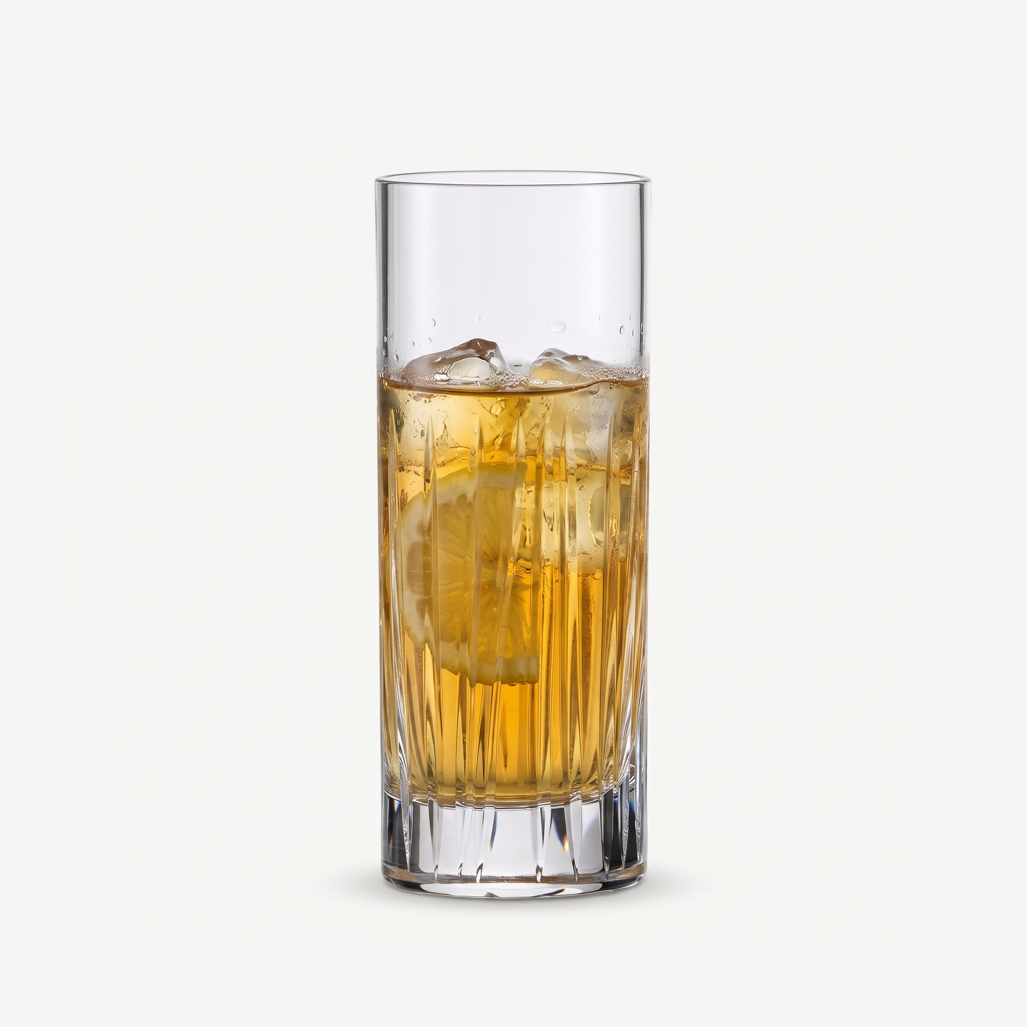 Zwiesel Glas Destille No. 2 Basic Bar Motion Longdrinkglas 31 Cl in Geschenkverpakking gevuld met ijsthee
