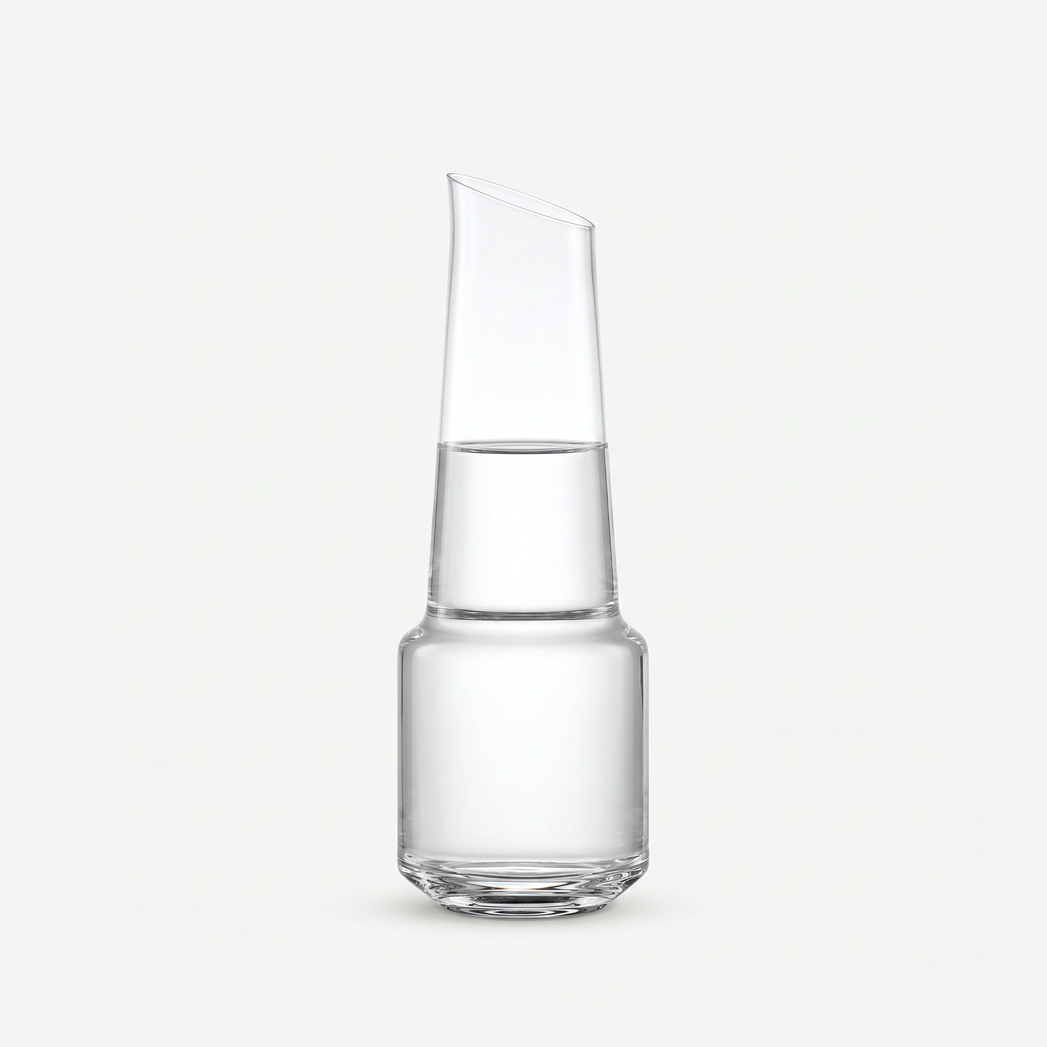 Zwiesel Glas Level Up karaf 100 cl gevuld met water